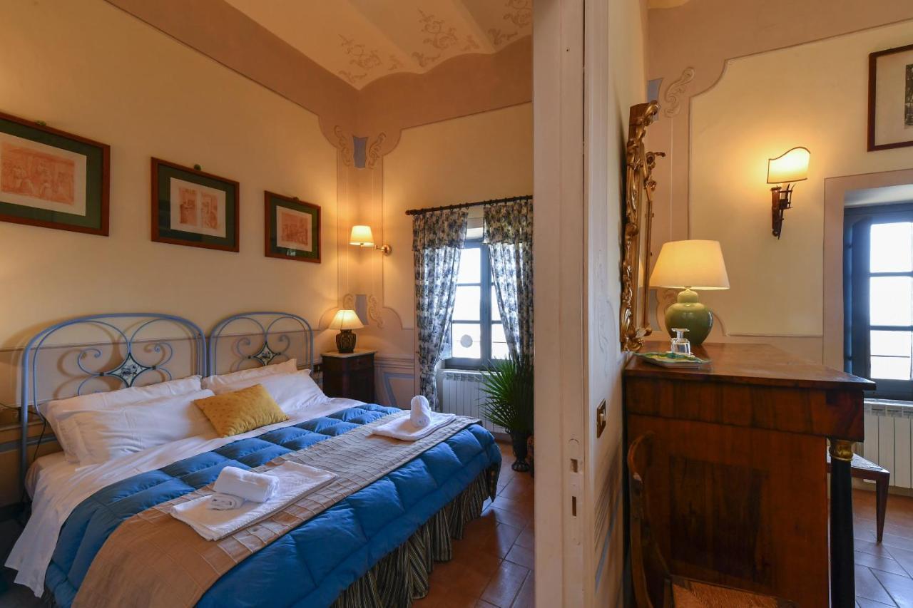 Castello Costaguti Hotel Roccalvecce Exterior photo